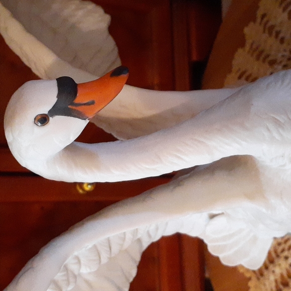 👉*VINTAGE* HOMCO WINGED SWAN MASTERPIECE FIGURINE with 👉ORIGINAL BASE & BOX👈 - Picture 9 of 16